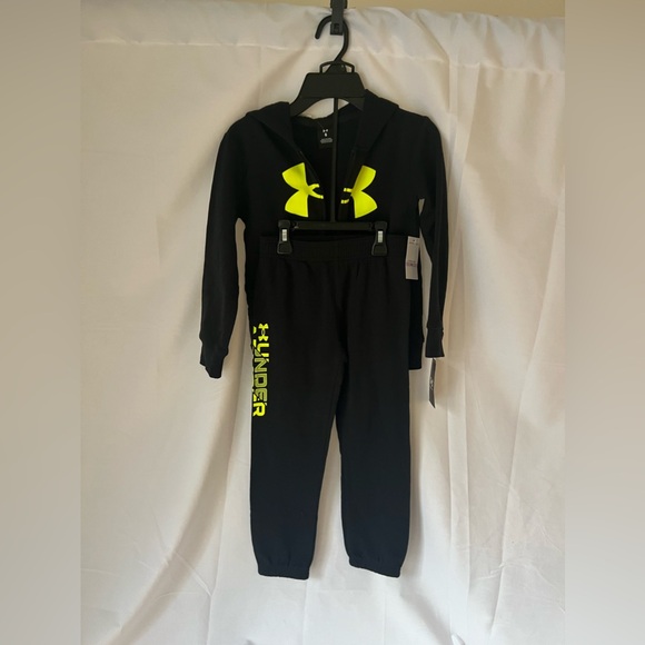 Under Armour Boys 2 Piece Set 6 - Picture 3 of 7